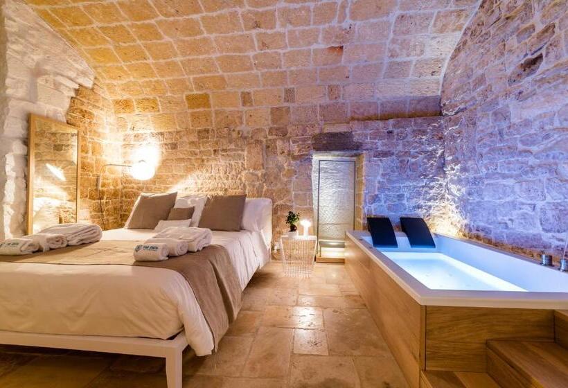 سوئیت با تخت بزرگ, Tre Archi Suite & Relais