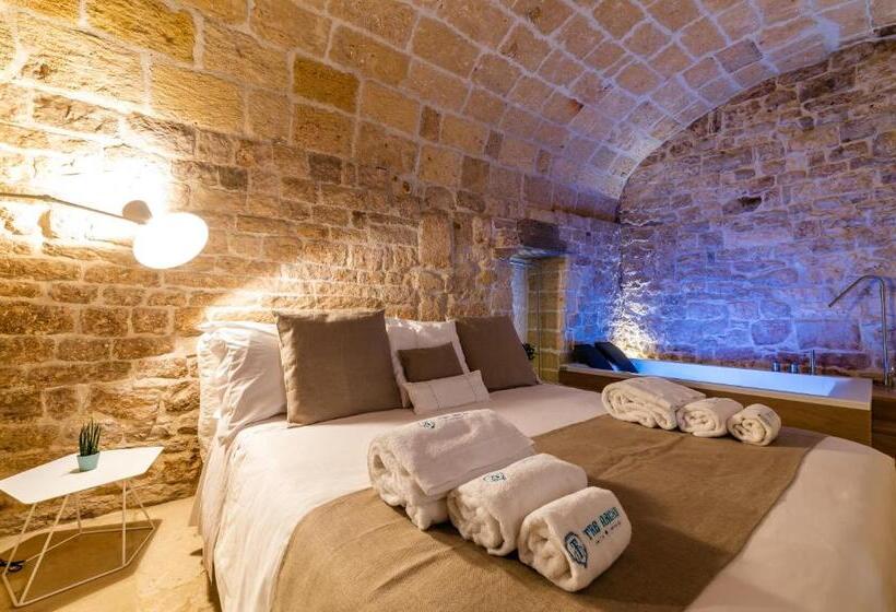 سوئیت با تخت بزرگ, Tre Archi Suite & Relais