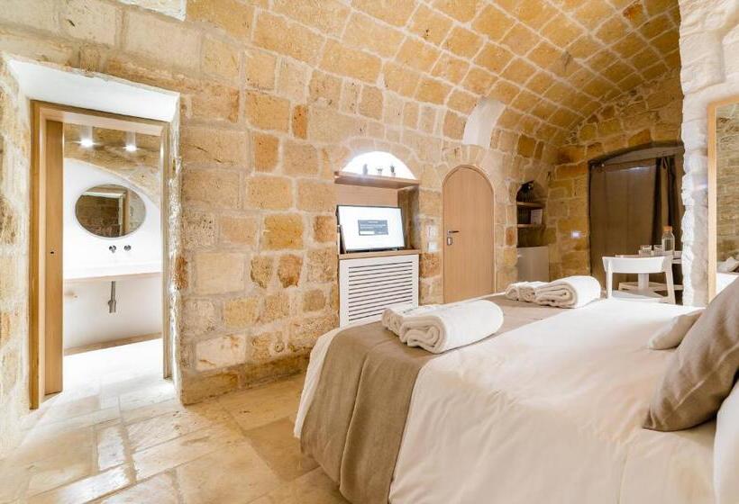 سوئیت با تخت بزرگ, Tre Archi Suite & Relais