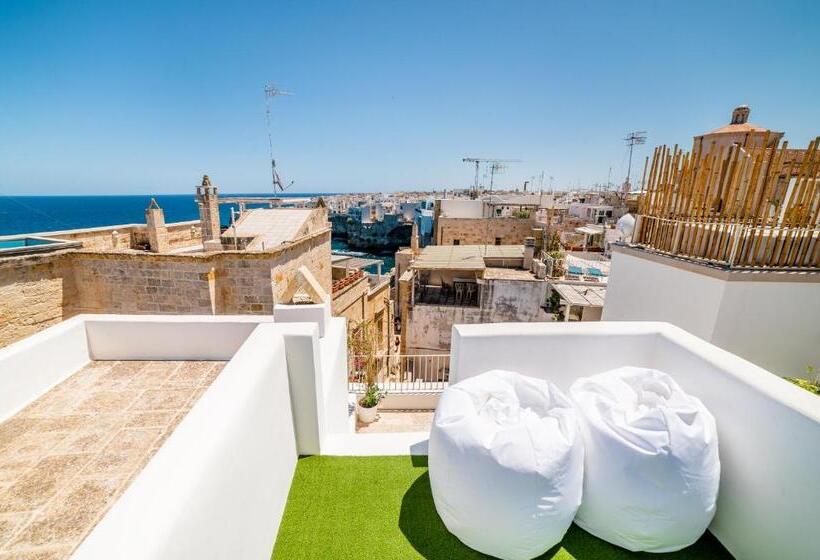 سوئیت با وان آب گرم, Tre Archi Suite & Relais