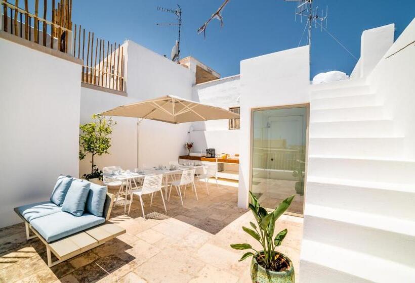 سوئیت با وان آب گرم, Tre Archi Suite & Relais