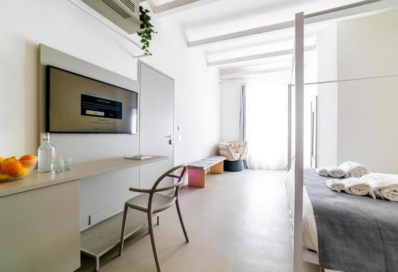 سوئیت با وان آب گرم, Tre Archi Suite & Relais
