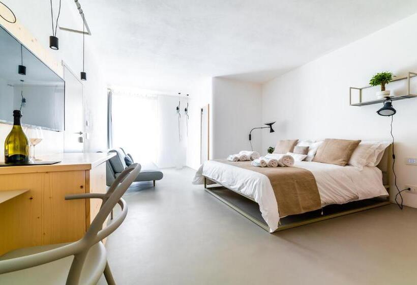 سوییت, Tre Archi Suite & Relais