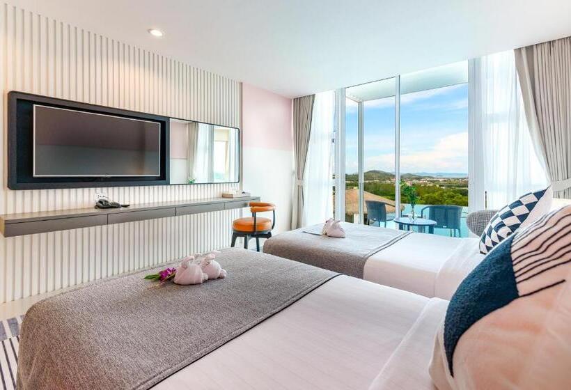 Superior Room with Terrace, Hilltop Wellness Resort