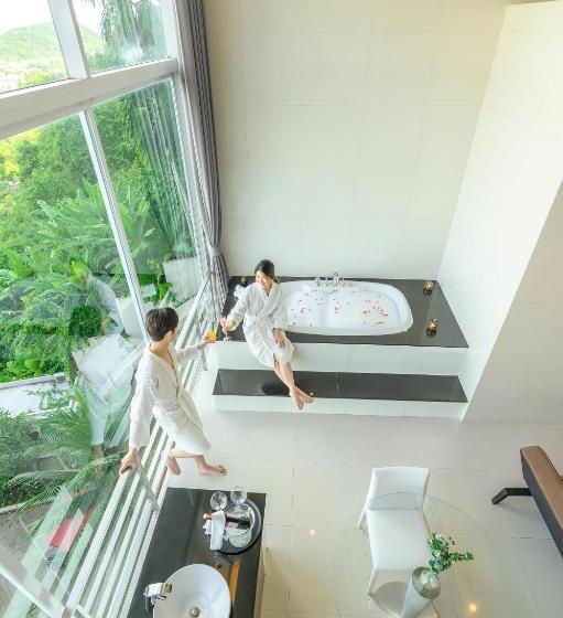 اتاق استاندارد با تخت بزرگ, Hilltop Wellness Resort