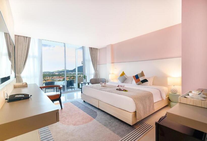 Superior Room with Terrace, Hilltop Wellness Resort