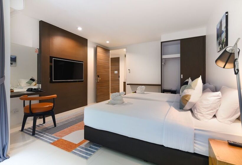 اتاق سوپریور با چشم‌انداز, Hilltop Wellness Resort