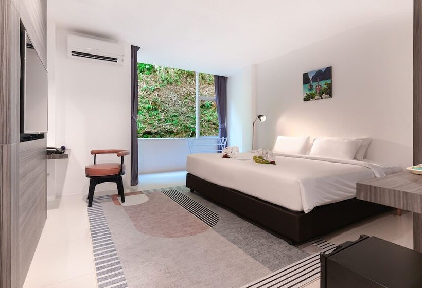 اتاق سوپریور با چشم‌انداز, Hilltop Wellness Resort