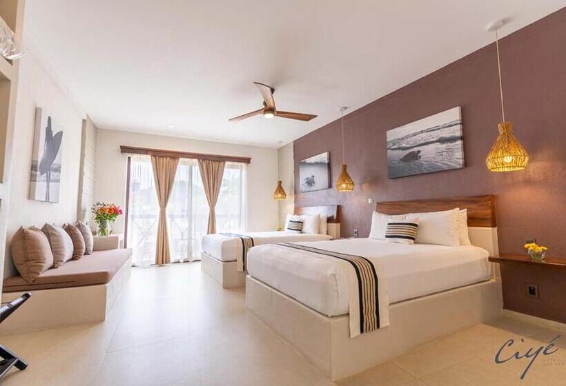 اتاق استاندارد با بالکن, Ciye