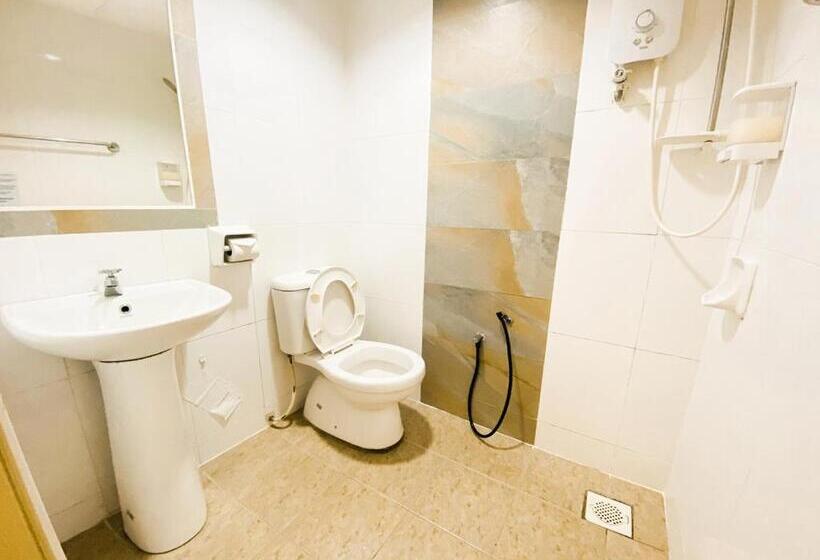 اتاق استاندارد سه تخته با چشم‌انداز, Sun Inns D Mind 3 Seri Kembangan