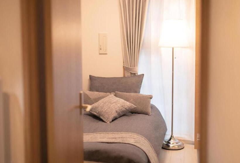 آپارتمان 1 خوابه, Osaka Sunshine Tower 53 L
