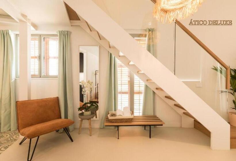 1 Bedroom Penthouse Apartment, Portmany