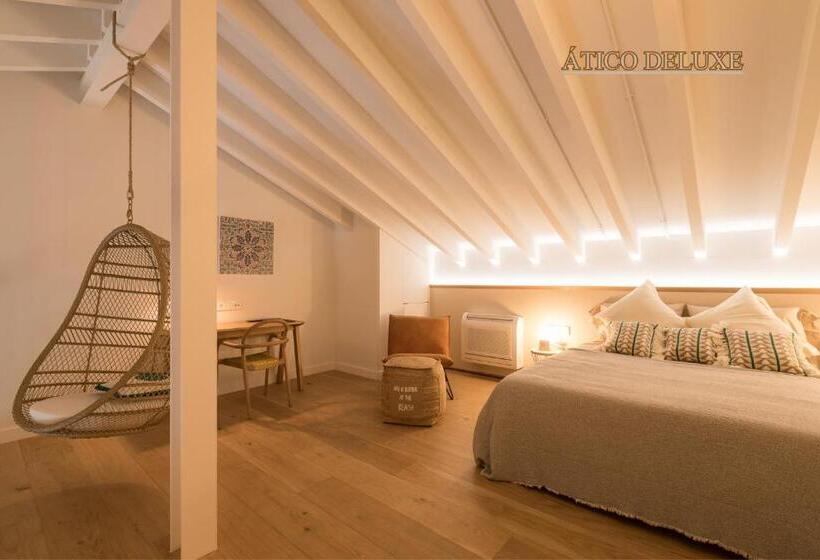 1 Bedroom Penthouse Apartment, Portmany
