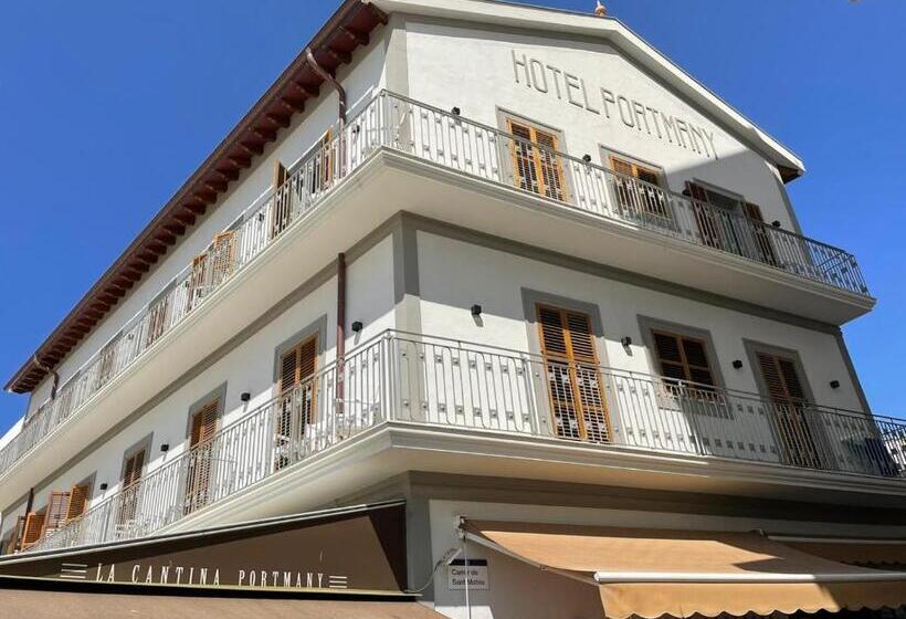 1 Bedroom Penthouse Apartment, Portmany