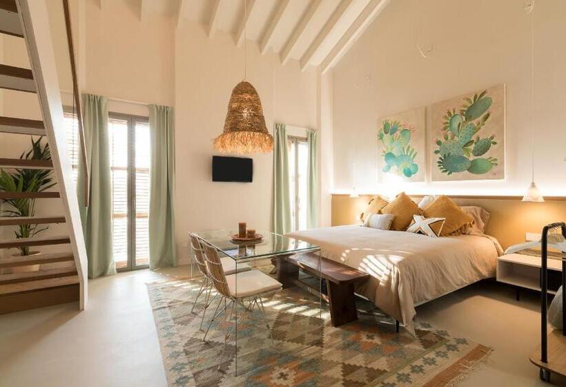 1 Bedroom Penthouse Apartment, Portmany