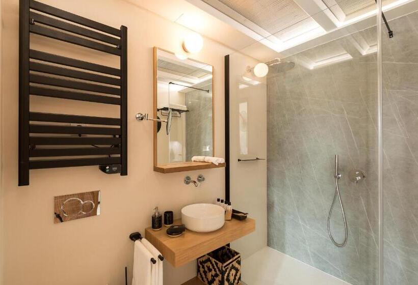 1 Bedroom Penthouse Apartment, Portmany