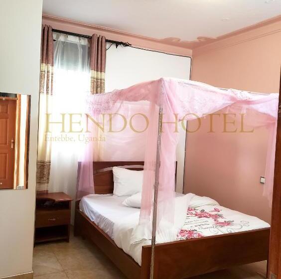 اتاق لوکس, Hendo