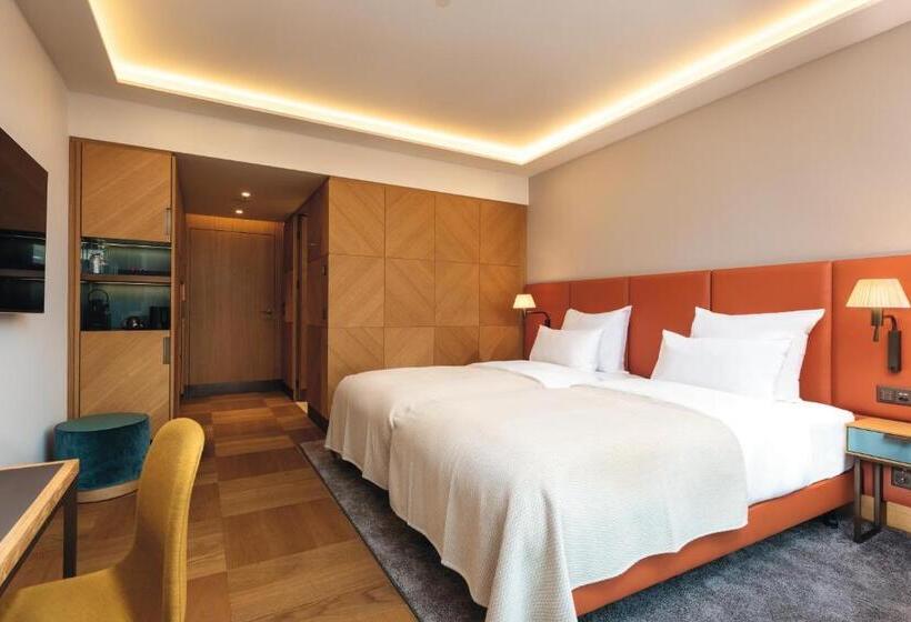 豪华房间, Mövenpick Hotel Basel