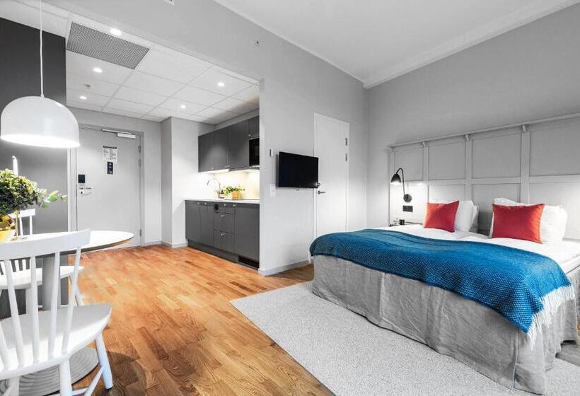 استودیوی استاندارد, Biz Apartment Bromma