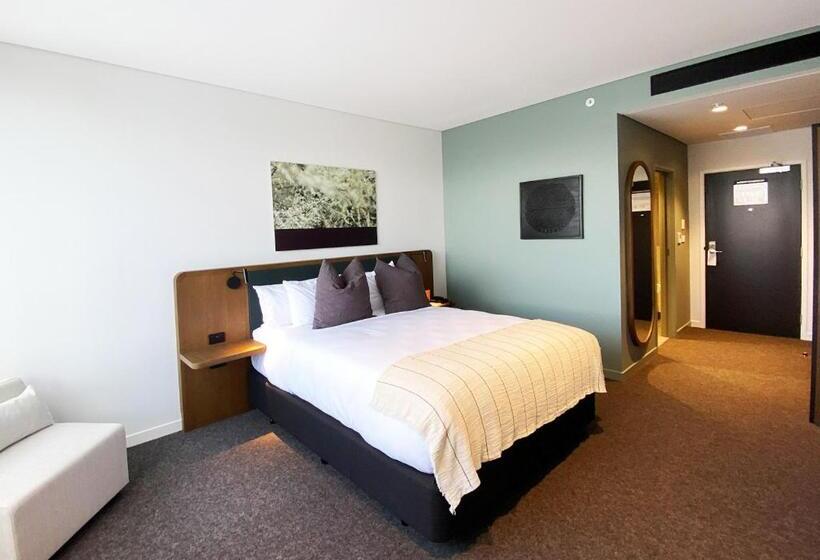 اتاق سوپریور با تخت بزرگ, Sudima Queenstown Five Mile