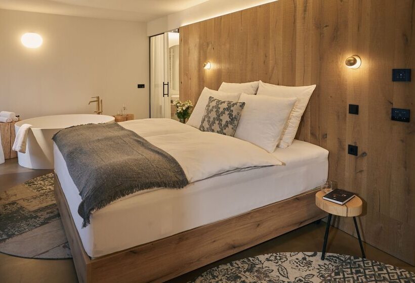 Deluxe Room Mountain View, Triangel Boutique