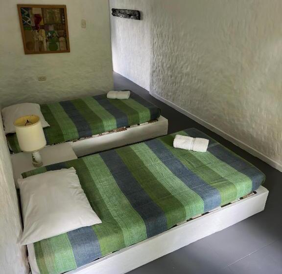 اتاق استاندارد چهار تخته, Jaragual Hostel Eco Hostal