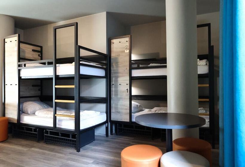 Geteiltes Mehrbettzimmer, A&o Koln Neumarkt