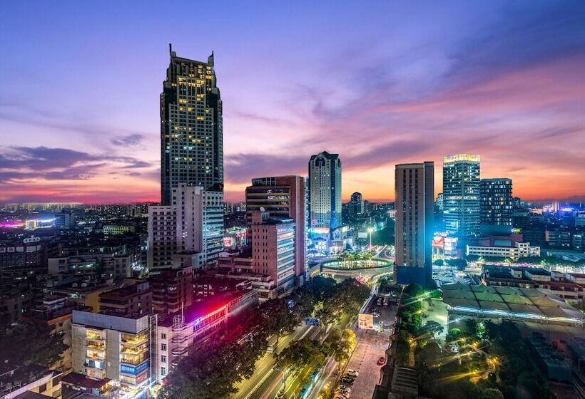 سوئیت کلاب, Crowne Plaza Foshan, An Ihg Hotel   Canton Fair Free Shuttle Bus