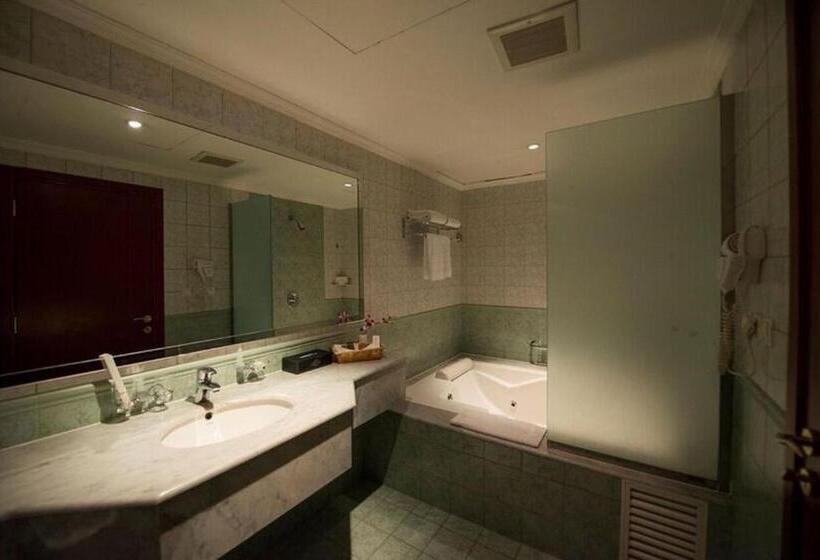 带按摩功能的小型套房, Executives Hotel   Olaya