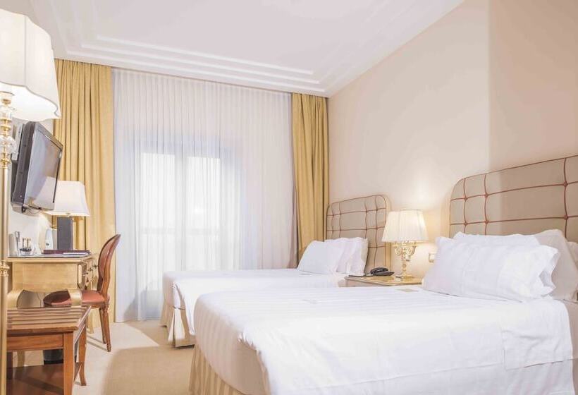 اتاق کلاسیک, Golden Tower Hotel & Spa