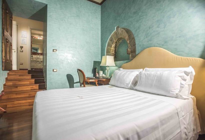 اتاق لوکس با وان آب گرم, Golden Tower Hotel & Spa
