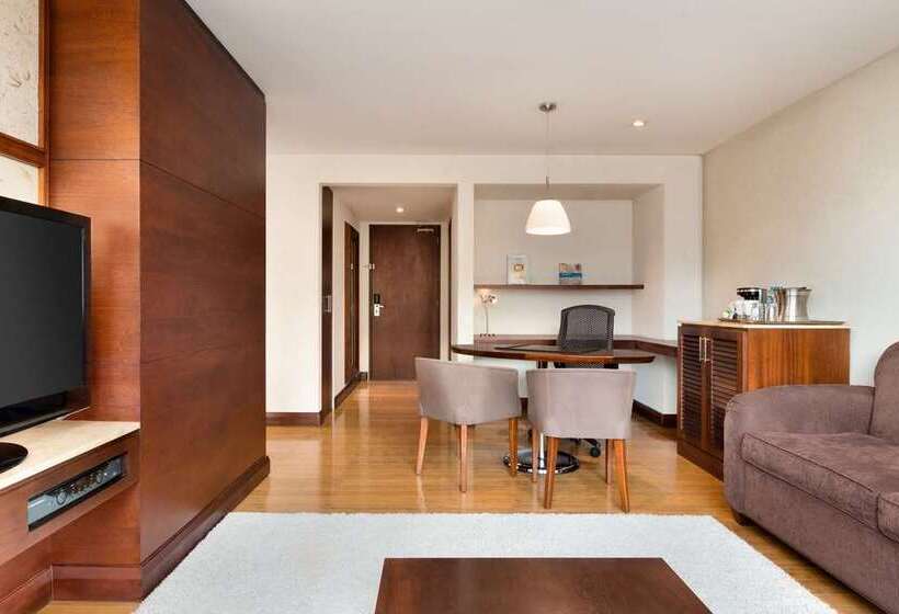 سوئیت پریمیوم, Hilton Hefei