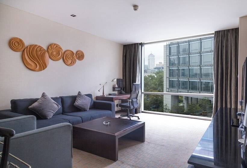 سوییت جونیور با چشم‌انداز شهر, Intercontinental Qingdao, An Ihg Hotel   Inside The Olympic Sailing Center