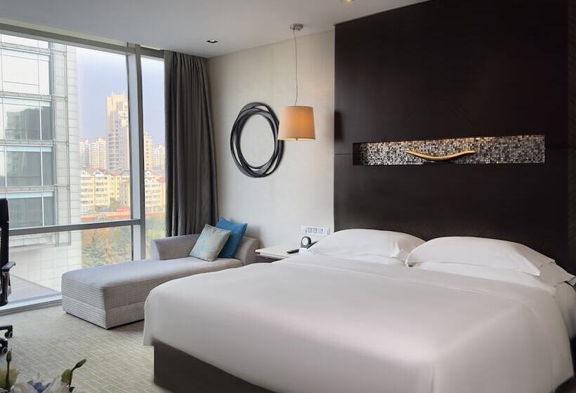 اتاق پرمیوم, Intercontinental Qingdao, An Ihg Hotel   Inside The Olympic Sailing Center