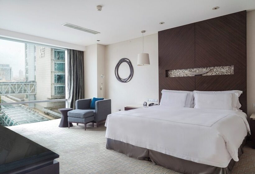 سوییت جونیور با چشم‌انداز شهر, Intercontinental Qingdao, An Ihg Hotel   Inside The Olympic Sailing Center