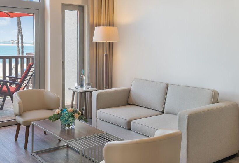 سوییت با چشم‌انداز دریا, Ja The Resort   Ja Palm Tree Court, Dubai