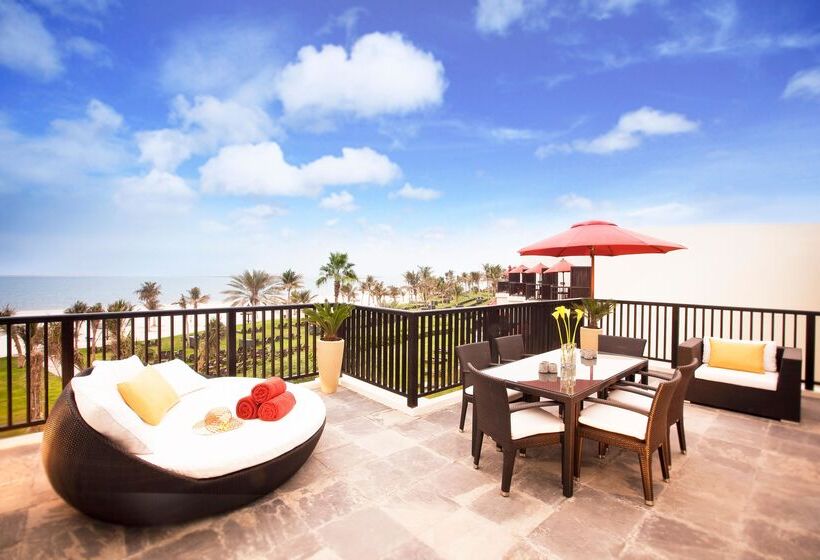 2 Bedrooms Suite Sea View, Ja The Resort  Ja Palm Tree Court