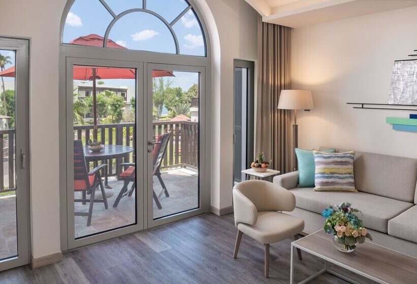 سوئیت جونیور با چشم‌انداز باغ, Ja The Resort   Ja Palm Tree Court, Dubai