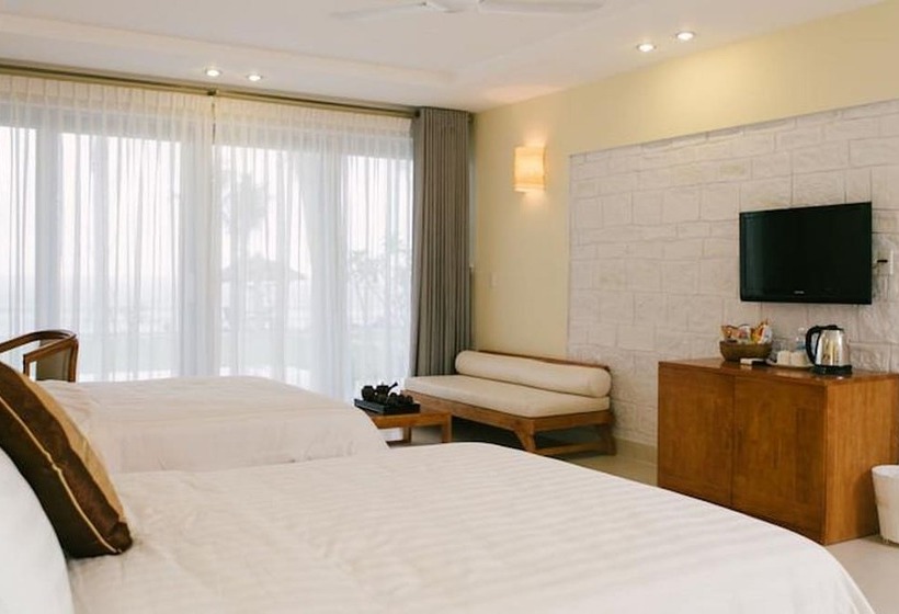 اتاق استاندارد با چشم‌انداز باغ, Lang Co Beach Resort