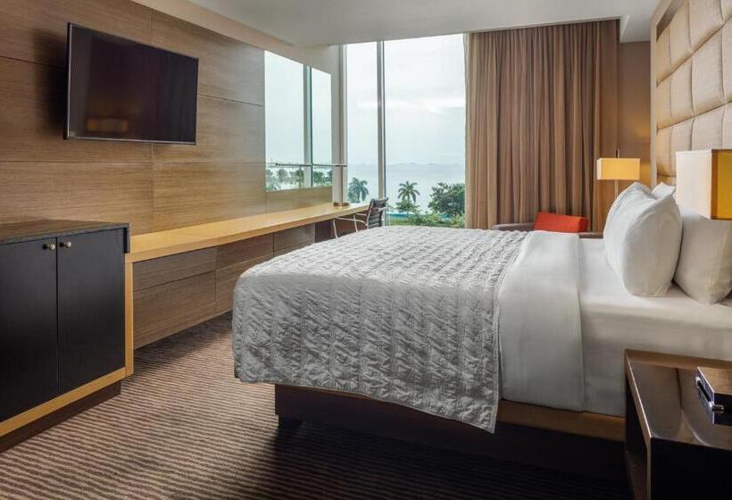 Chambre Deluxe King Size, Le Méridien Panama