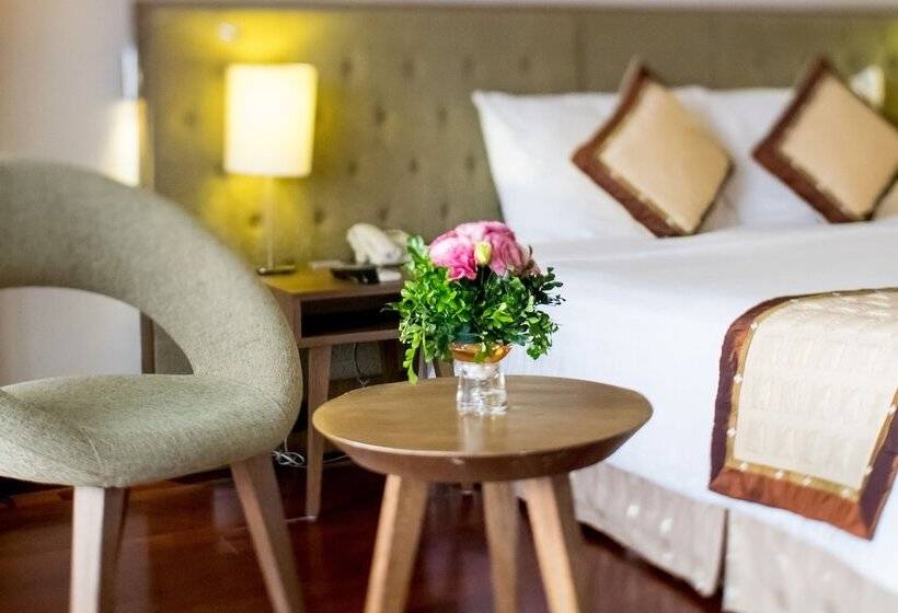 اتاق لوکس, Muong Thanh Holiday Hue