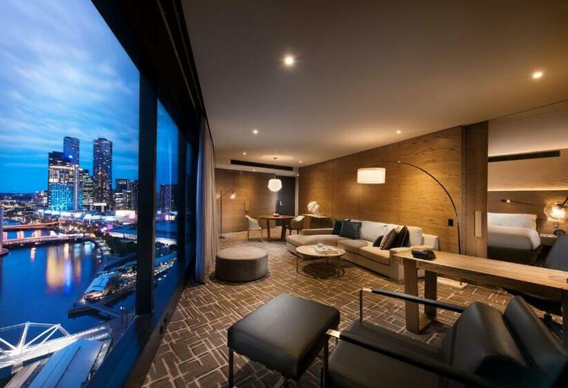 Club Suite, Pan Pacific Melbourne