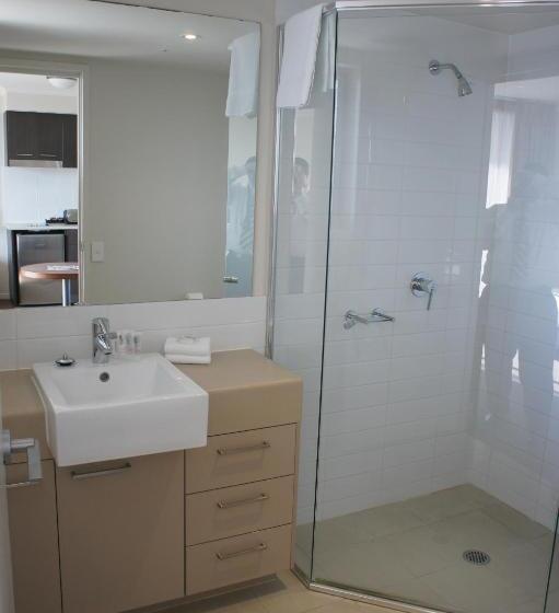 2 Bedroom Apartment, Quest Chermside