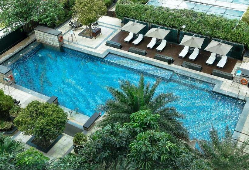 اتاق لوکس, The Ritz Carlton, Shenzhen, Nearby Futian Cbd, Convention & Exhibition Center, Futian Railway Statio