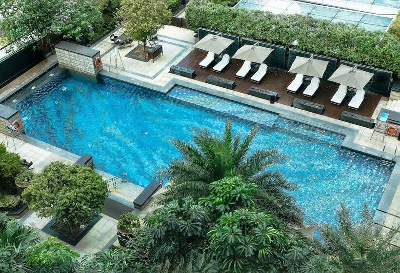 سوئیت کلاب, The Ritz Carlton, Shenzhen, Nearby Futian Cbd, Convention & Exhibition Center, Futian Railway Statio