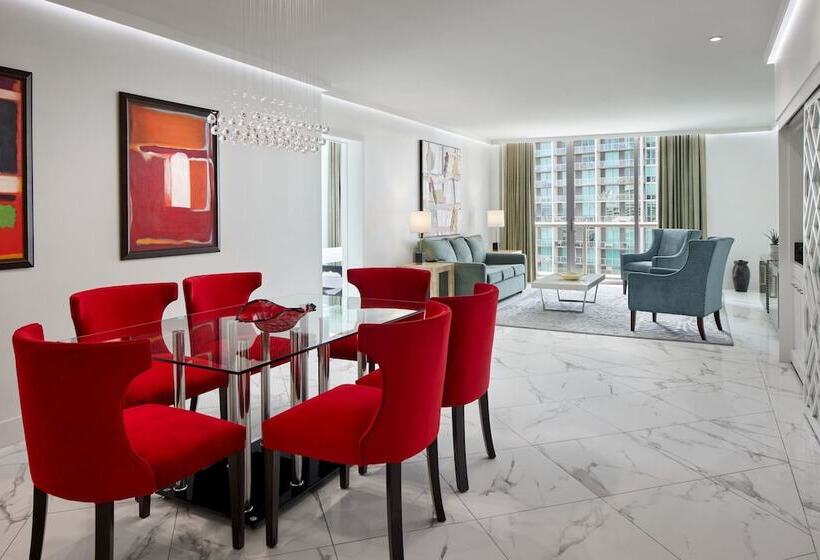 Suite, W Miami