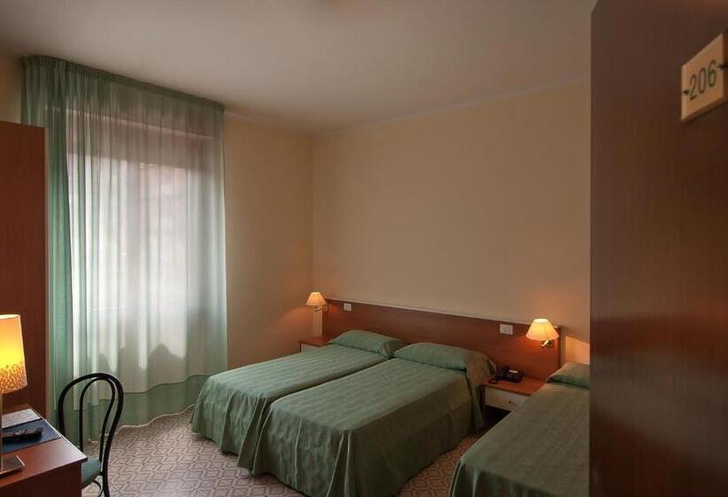 اتاق استاندارد سه نفره, Mio Hotel Firenze