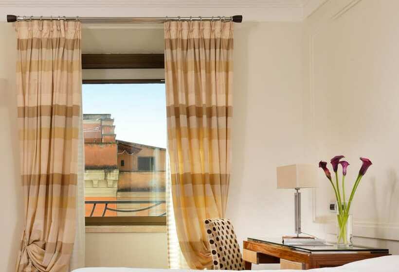 Habitación Clásica, Unahotels Decò Roma