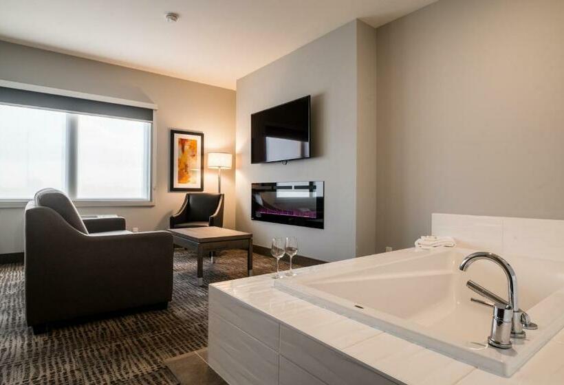 سوئیت با وان آب گرم, Amsterdam Inn & Suites Florenceville