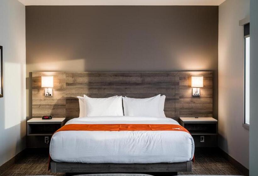 سوئیت با وان آب گرم, Amsterdam Inn & Suites Florenceville